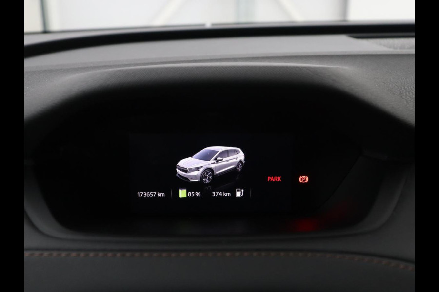 Škoda Enyaq iV 80 | SOH 90,4% | Adaptive cruise | Leder | Trekhaak | Stuur/stoelverwarming | Camera | Park assist | Carplay | Sfeerverlichting