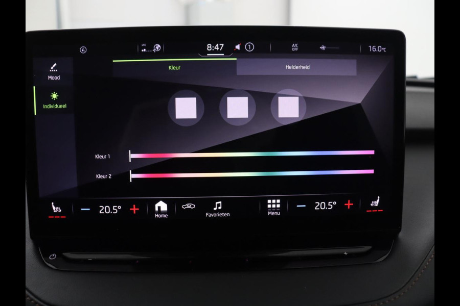 Škoda Enyaq iV 80 | SOH 90,4% | Adaptive cruise | Leder | Trekhaak | Stuur/stoelverwarming | Camera | Park assist | Carplay | Sfeerverlichting