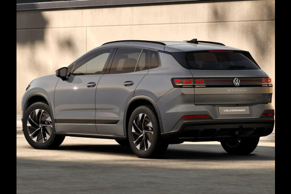 Volkswagen ID. Tiguan (1) Life 77 kWh accu 210 kW / 286 PK SUV Elektrische a Achteruitrijcamera | Stoelverwarming | Carplay