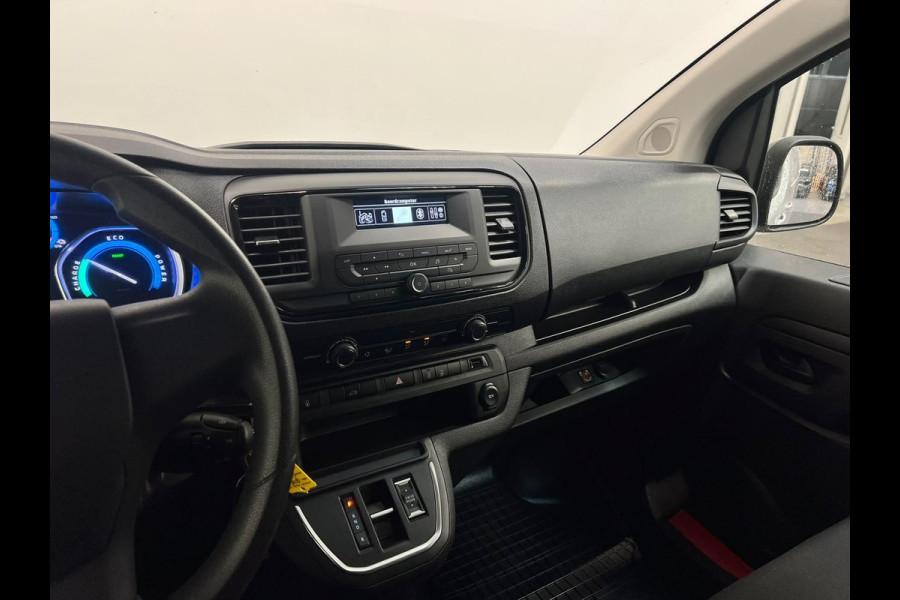Opel Vivaro-e L3H1 Edition 50 kWh Navigatie Apple Carplay Parkeersensoren Cruise Control Airco