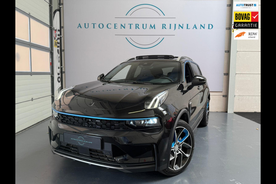 Lynk & Co 01 1.5 PHEV 261 PK Zwarte Hemel, Pano, Navi, Camera