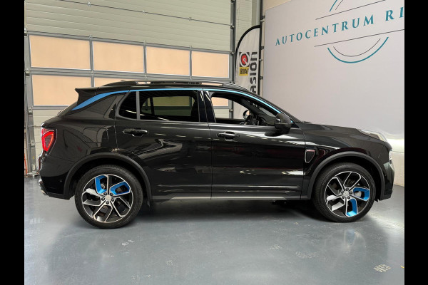 Lynk & Co 01 1.5 PHEV 261 PK Zwarte Hemel, Pano, Navi, Camera