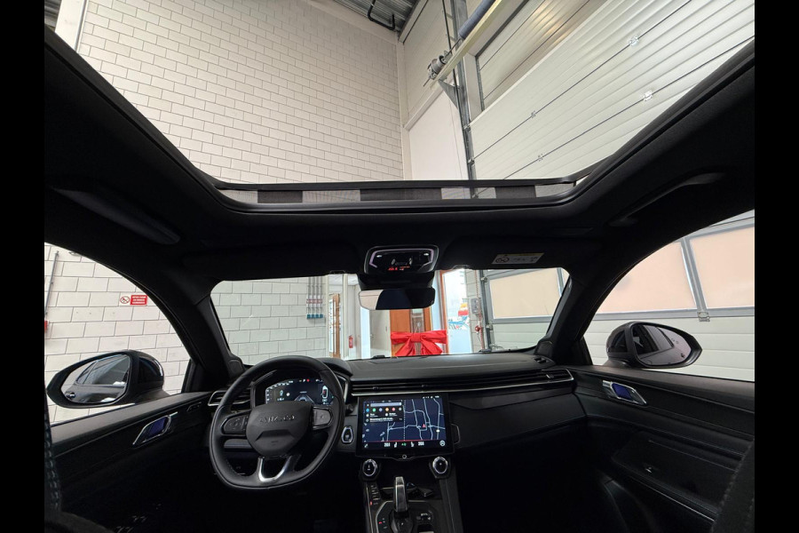 Lynk & Co 01 1.5 PHEV 261 PK Zwarte Hemel, Pano, Navi, Camera