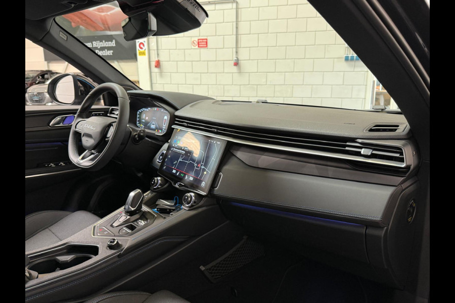 Lynk & Co 01 1.5 PHEV 261 PK Zwarte Hemel, Pano, Navi, Camera
