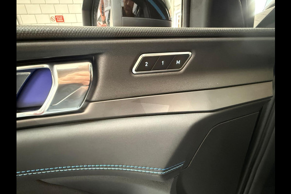 Lynk & Co 01 1.5 PHEV 261 PK Zwarte Hemel, Pano, Navi, Camera
