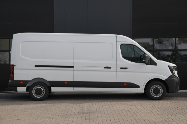 Renault Master E-Tech T35 L3H2 Advance long range 87 kWh 143pk - Betimmering - Navi - Camera - Cruise - LED - Carplay/Android - PDC Rondom - 270 deure