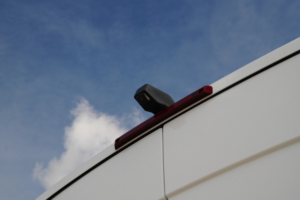 Renault Master E-Tech T35 L3H2 Advance long range 87 kWh 143pk - Betimmering - Navi - Camera - Cruise - LED - Carplay/Android - PDC Rondom - 270 deure