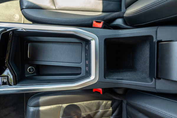 Audi e-tron E-tron 50 quattro S Line 71 kWh Soh 95% I S Line I Panoramadak I 22" I Adaptive Cruise I Luchtvering I CarPlay