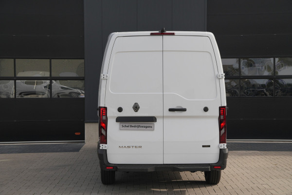 Renault Master E-Tech T35 L3H2 Advance long range 87 kWh 143pk - Betimmering - Navi - Camera - Cruise - LED - Carplay/Android - PDC Rondom - 270 deure