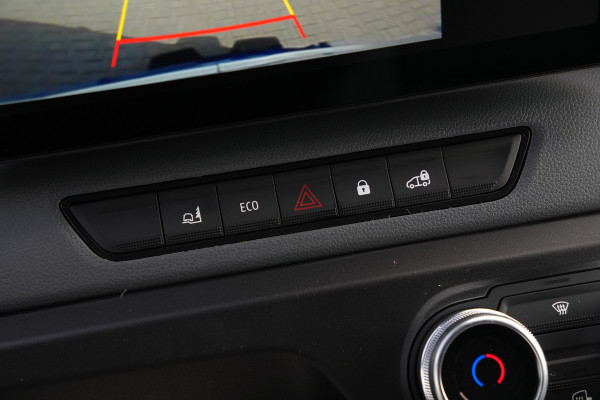 Renault Master E-Tech T35 L3H2 Advance long range 87 kWh 143pk - Betimmering - Navi - Camera - Cruise - LED - Carplay/Android - PDC Rondom - 270 deure