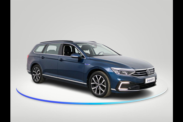 Volkswagen Passat 1.4 TSI PHEV GTE Business 218 pk Automaat (DSG) | Navigatie | Parkeersensoren | Achteruitrijcamera | Adaptieve cruise control | Stoelverwarming | Apple carplay / Android auto |