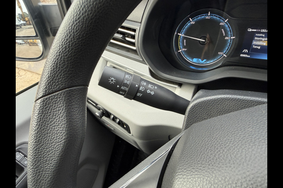 Maxus eDeliver 9 72kWh 204PK Elektrisch L3H2 280km WLTP ACC Stoelverwarming Snelladen Carplay LED Airco