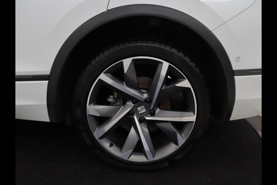 Seat Tarraco 1.4 TSI e-Hybrid PHEV FR | SOH 92,9% | Leder/alcantara | Trekhaak | Adaptive cruise | Memory | Stuur/stoelverwarming | 360 camera | Park assist | Carplay | Climate control