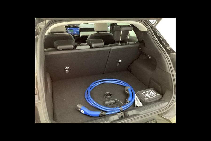 Ford Puma Gen-E Premium 44 kWh 168pk | Winterpack | Driver Assistance Pack | Verlengde Fabrieksgarantie tot 01-2030