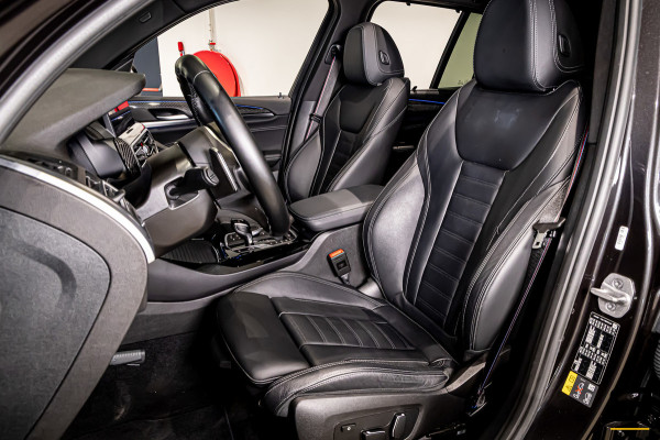 BMW X3 XDrive30e Business Edition Plus|NAP|Pano|Full Options