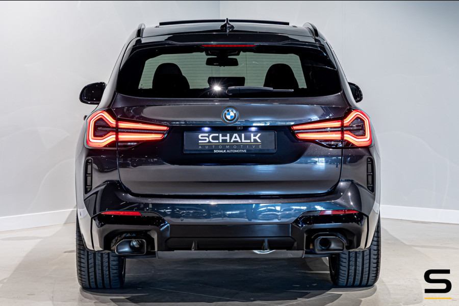 BMW X3 XDrive30e Business Edition Plus|NAP|Pano|Full Options