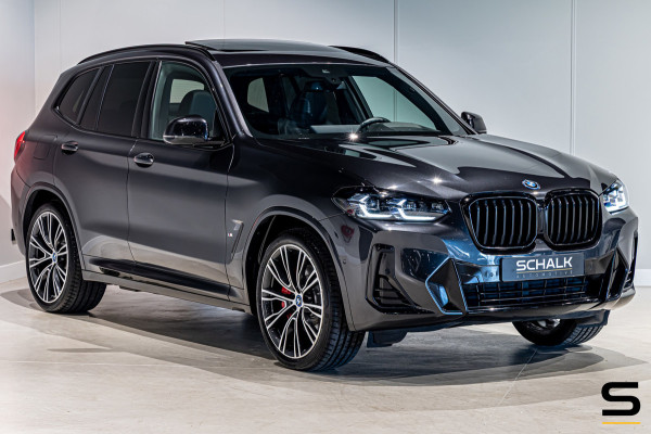 BMW X3 XDrive30e Business Edition Plus|NAP|Pano|Full Options