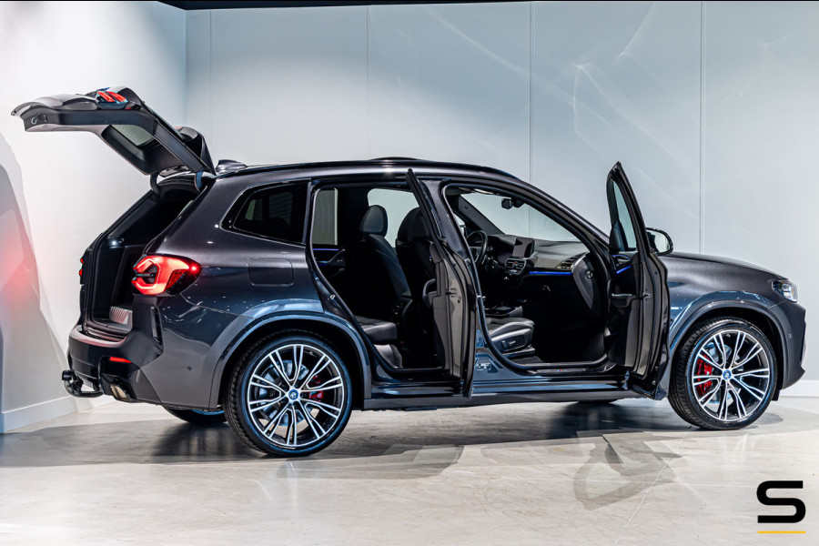 BMW X3 XDrive30e Business Edition Plus|NAP|Pano|Full Options