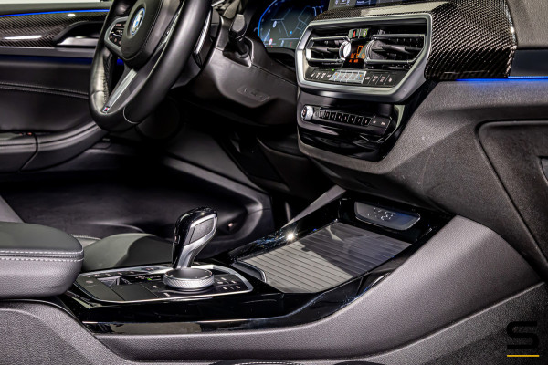 BMW X3 XDrive30e Business Edition Plus|NAP|Pano|Full Options