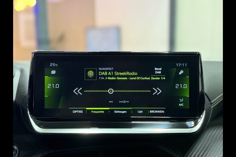 Peugeot 208 GT Line EAT8 Automaat | i-Cockpit | Full LED | 360° Camera | Navi | Cruise | Parkeersensoren