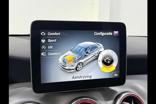 Mercedes-Benz CLA-Klasse 180 Prestige*Led*Stoelverwarming*Amg-Line*