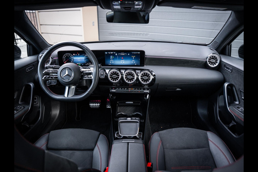 Mercedes-Benz A-Klasse A250 e Business Solution AMG - Pano l ACC l Sfeerverl. l Keyless