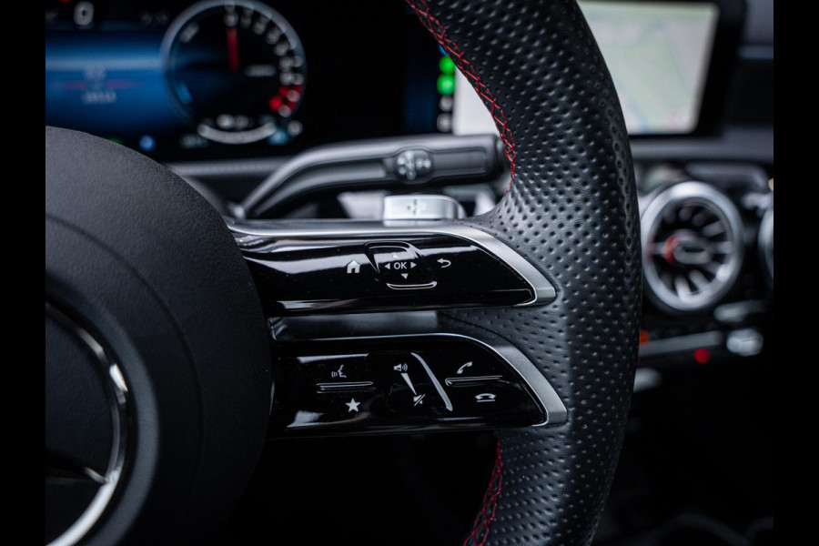 Mercedes-Benz A-Klasse A250 e Business Solution AMG - Pano l ACC l Sfeerverl. l Keyless