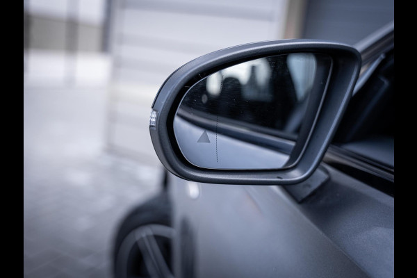 Mercedes-Benz A-Klasse A250 e Business Solution AMG - Pano l ACC l Sfeerverl. l Keyless