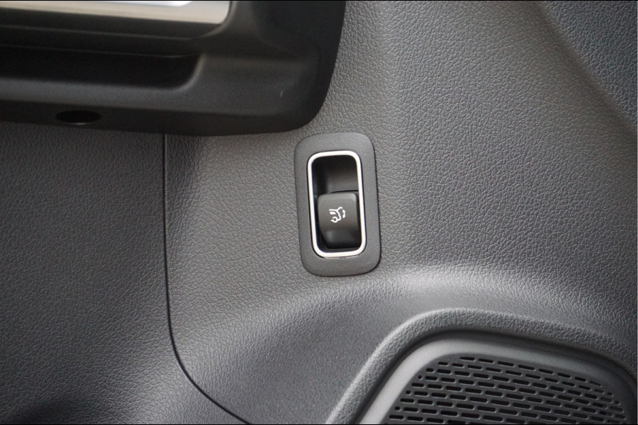 Mercedes-Benz EQB EQB 300 4M AMG Line Might 67 kWh | Panorama Dodehoek Sfeerverlichting