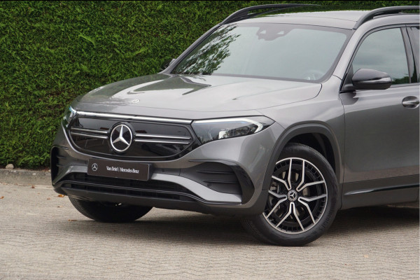 Mercedes-Benz EQB EQB 300 4M AMG Line Might 67 kWh | Panorama Dodehoek Sfeerverlichting