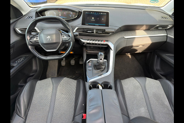 Peugeot 5008 1.2 PureTech Blue Lease Premium l 7 persoons l Distr VV l Camera l Pano l rijdt en schakelt zeer goed l
