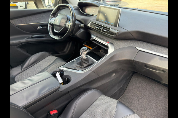 Peugeot 5008 1.2 PureTech Blue Lease Premium l 7 persoons l Distr VV l Camera l Pano l rijdt en schakelt zeer goed l