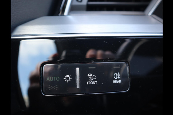 Audi e-tron 55 quattro S edition 95 kWh | Pano | Memory Seats | 360 Camera