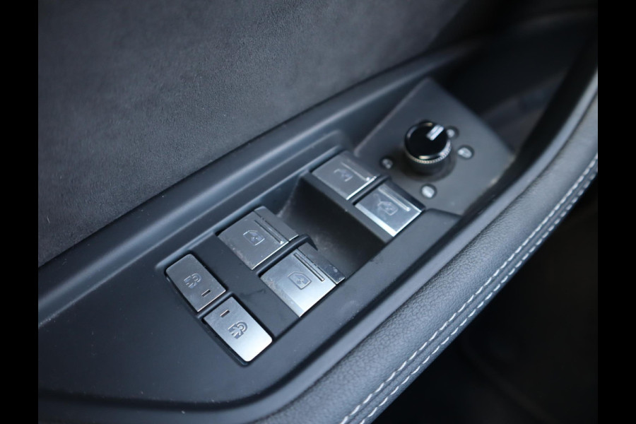 Audi e-tron 55 quattro S edition 95 kWh | Pano | Memory Seats | 360 Camera