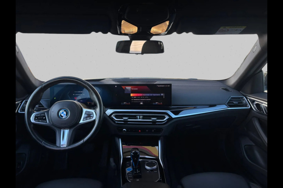 BMW i4 EDrive40 High Executive 84 kWh 96%SoH (NL-auto, 1e Eig, Dealer OndH, Trekhaak, Navi, Camera, Addpt Cruise, StoelV, Etc)