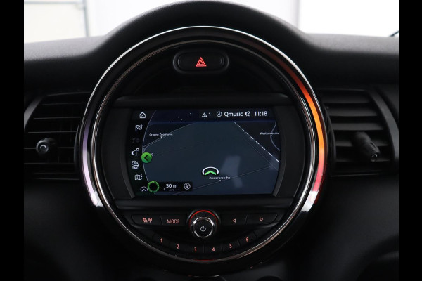 MINI 5-Deurs 1.5 One First | Cruise control | Navigatie | Carplay | Airco