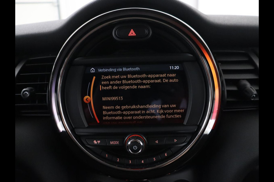 MINI 5-Deurs 1.5 One First | Cruise control | Navigatie | Carplay | Airco