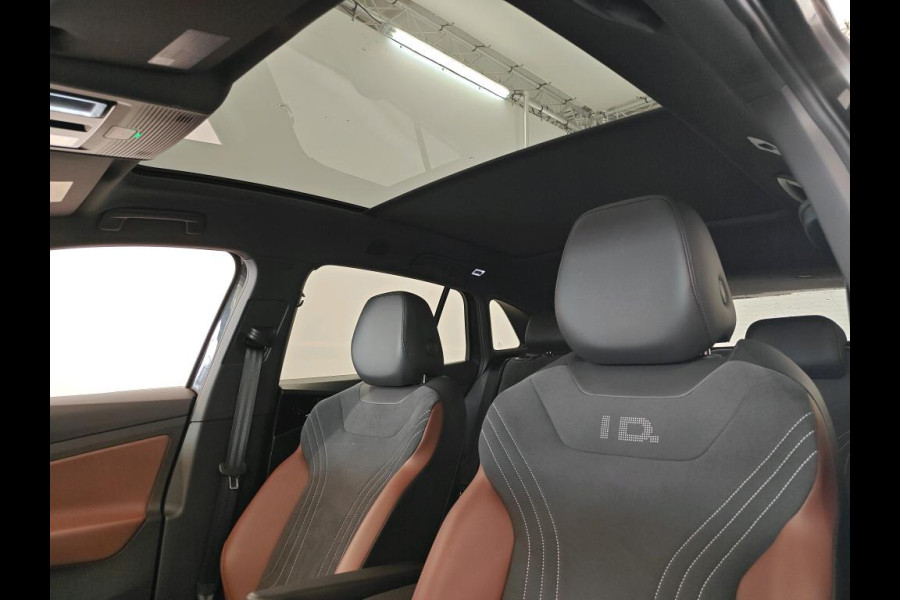 Volkswagen ID.4 Family 77 kWh PANODAK | WARMTE POMP | SOH 94,74%