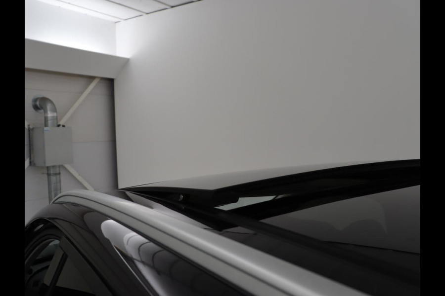 Aiways U5 63kWh Premium | SOH 94,5% | Panoramadak | Leder | Stoelverwarming | Adaptive cruise | 360 Camera | Park assist | Carplay | Climate control