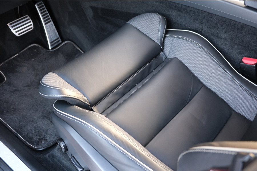 Volvo XC60 2.0 B4 M Hybrid |62.893km| *Leder/Navi/Camera* Stoel+Stuurwielverwarming