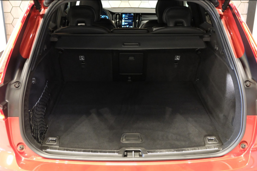 Volvo XC60 2.0 B4 M Hybrid |62.893km| *Leder/Navi/Camera* Stoel+Stuurwielverwarming