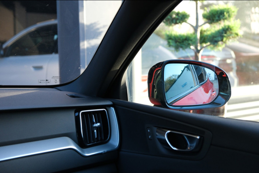 Volvo XC60 2.0 B4 M Hybrid |62.893km| *Leder/Navi/Camera* Stoel+Stuurwielverwarming