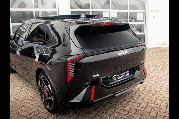 Kia EV4 GT-PlusLine 81.4 kWh | Direct leverbaar met veel korting| Full options | Navi. | Clima. | Adapt. Cruise. | Stoel&Stuur Verwarming | Glazen Schuif-/Kanteldak | Harman Kardon | Slimme Parkeerassistentie | Dodehoek Camera | GT-Line Vegan Lederen Stoelbekleding