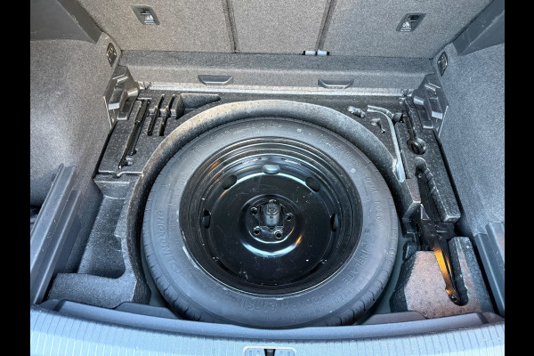 Volkswagen Tiguan 1.4 TSI Comfortline Business / Trekhaak / Xenon / Led