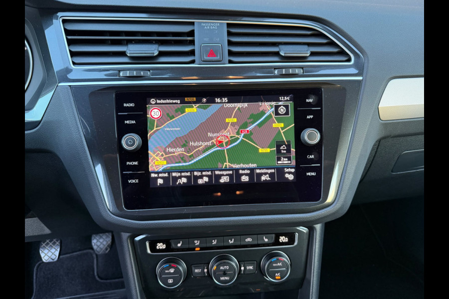 Volkswagen Tiguan 1.4 TSI Comfortline Business / Trekhaak / Xenon / Led