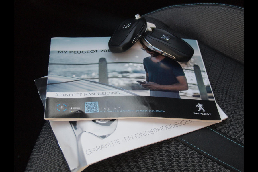 Peugeot e-208 EV Allure Pack 50 kWh | SOH 94% | Camera | Apple Carplay | Stoelverwarming | Navi | NL-Auto |