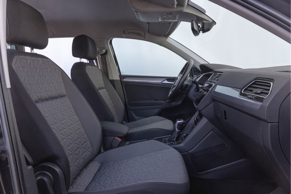 Volkswagen Tiguan 1.5 TSI Life Business IQ Light Discover Media Camera