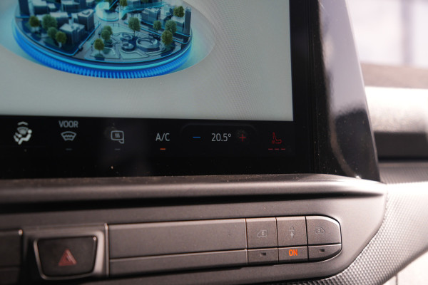 Ford E-Transit Custom 340 L2H1 MS-RT 71 kWh DC 286pk 5 Zits - 2x Schuif - Kuipstoelen - Stoel/Stuurverwarming - 360 Camera - Ultimate Pack - Rijklaar