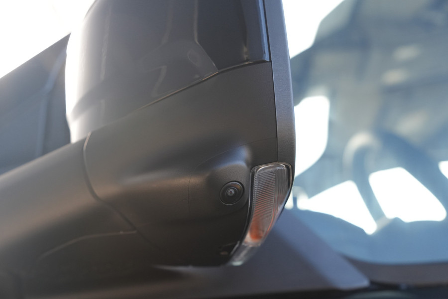 Ford E-Transit Custom 340 L2H1 MS-RT 71 kWh DC 286pk 5 Zits - 2x Schuif - Kuipstoelen - Stoel/Stuurverwarming - 360 Camera - Ultimate Pack - Rijklaar