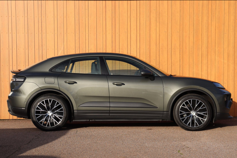 Porsche Macan 4 100 kWh Org.NL pano/schuifdak